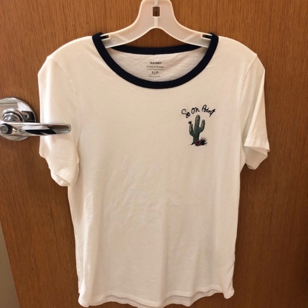 Old Navy “so on point” T-shirt